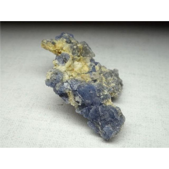 勝利を呼ぶ】スピネル（尖晶石） 原石 約13g : Natural-color - 通販