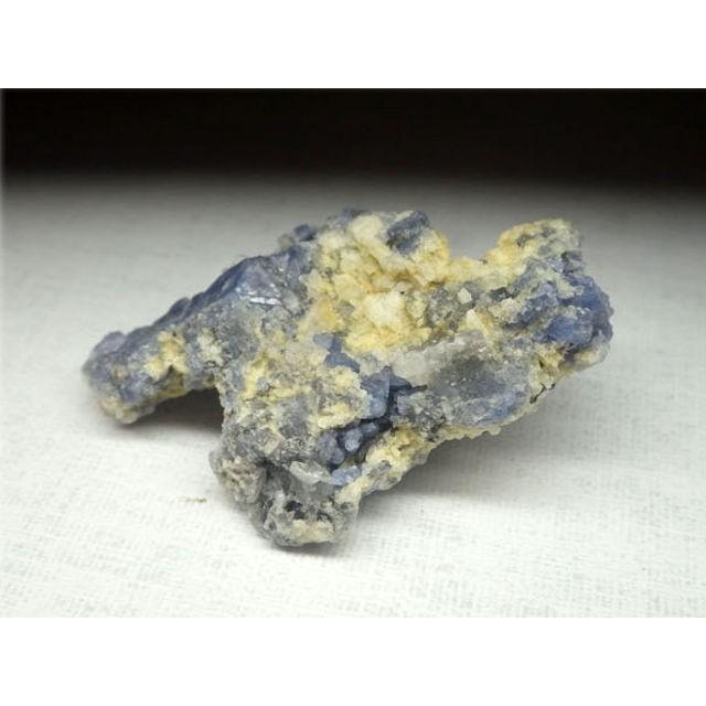勝利を呼ぶ】スピネル（尖晶石） 原石 約13g : Natural-color - 通販
