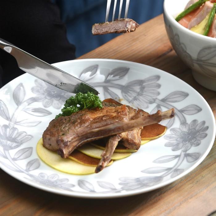 和食器 おしゃれ波佐見焼 皿 西山 デイジー 22cm プレート nishiyama