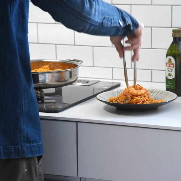 和食器 おしゃれ 波佐見焼 大皿 ワンプレート 利左エ門窯 Sen彫