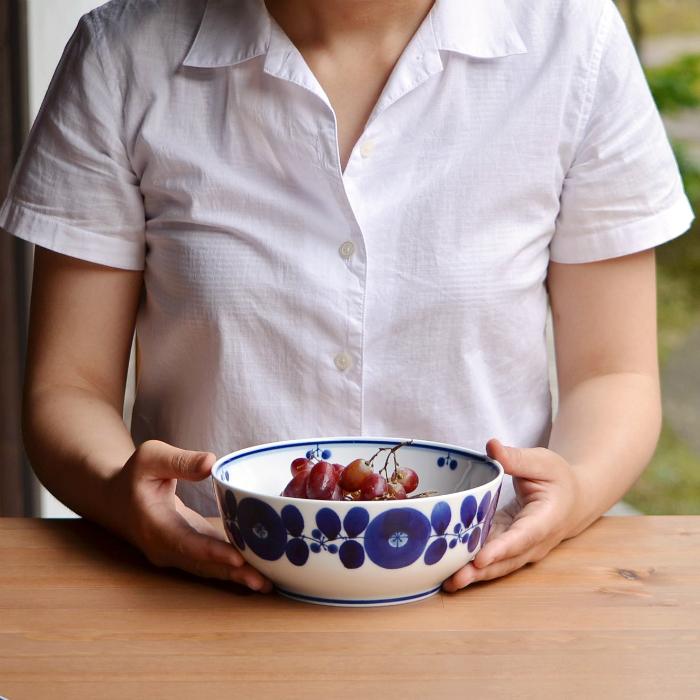 青色の球形陶器 Amazon.co.jp: 白山陶器 ボール(L) 青 ブルーム (約)φ18.5×7.5cm