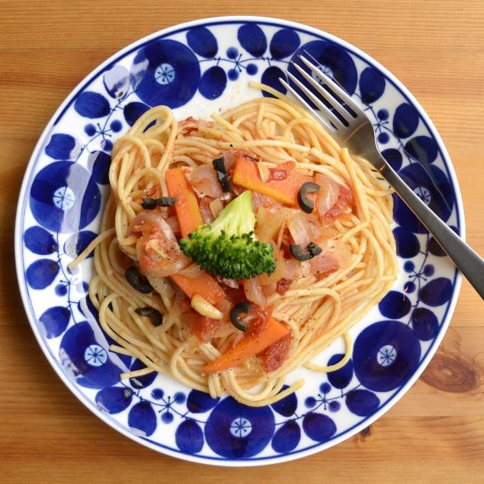 白山陶器 和食器 おしゃれ 波佐見焼 皿 ブルーム プレートL リース 