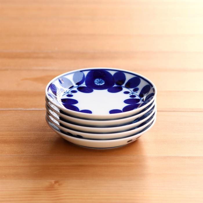 美品✨  ホワイトフルーティッド皿22 ＆17cm 白山陶器 和食器 おしゃれ 波佐見焼 豆皿 ブルーム プレートSS リース