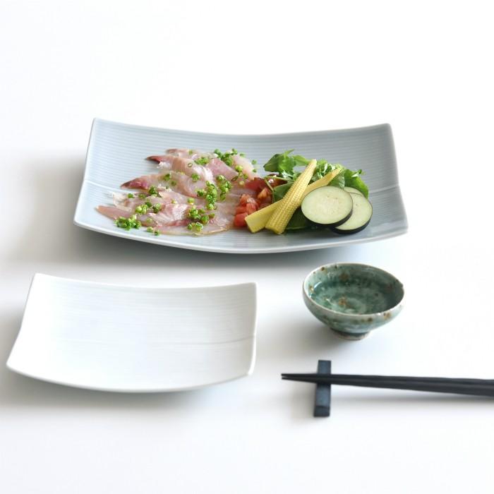 大幅値下げ！宗元窯・西山勇作（英国ミュージアム出品）秋色瓷波文長方皿共箱 最終大幅 値下げ！宗元窯・西山勇作（英国ミュージアム出品）秋色瓷波文長