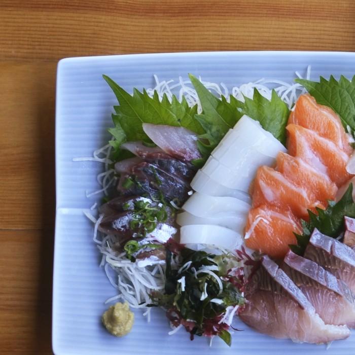 大幅値下げ！宗元窯・西山勇作（英国ミュージアム出品）秋色瓷波文長方皿共箱 最終大幅 値下げ！宗元窯・西山勇作（英国ミュージアム出品）秋色瓷波文長