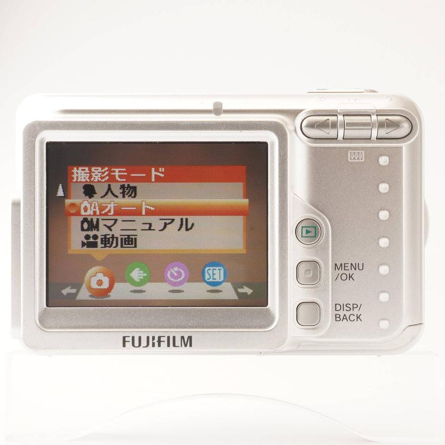 Fujifilm FinePix A700 7.3メガピクセル デジタルカメラ