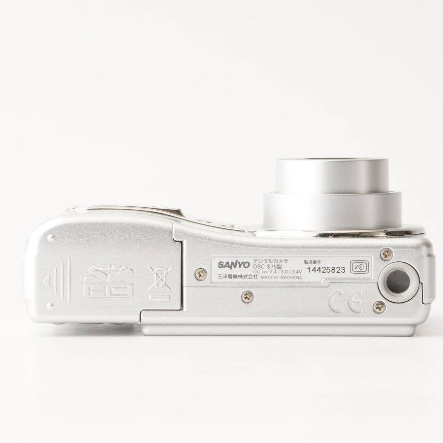 Sanyo Xacti DSC-S75 シルバー 3xズーム コンパクトデジタルカメラ