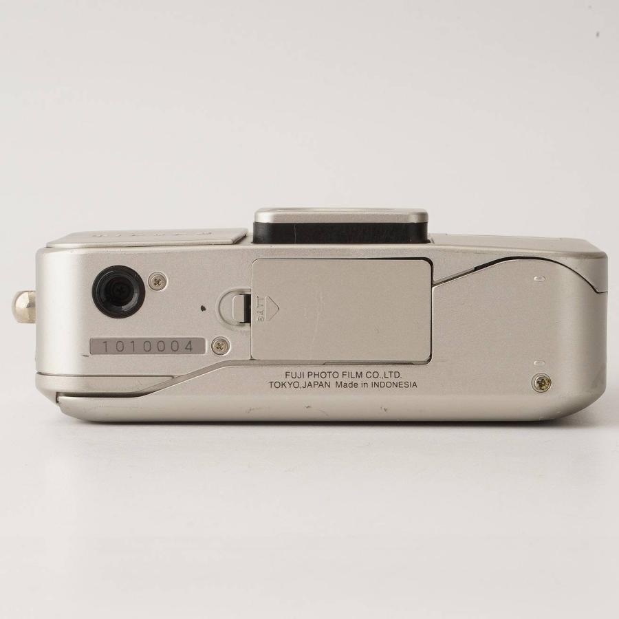 FUJIFILM フィルムカメラ　TIARA II コンパクトでオシャレなフィルムカメラ「FUJIFILM TIARA Ⅱ」【作例付き】