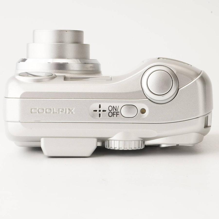 ニコン（Nikon） Nikon COOLPIX E 2200 シルバー 3x 光学ズーム