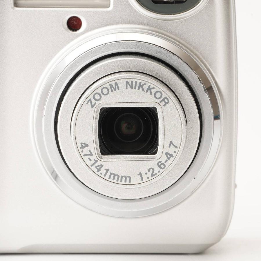 ニコン（Nikon） Nikon COOLPIX E 2200 シルバー 3x 光学ズーム