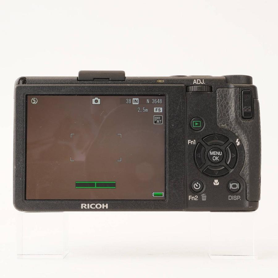 RICOH リコー GR DIGITALⅢ RICOH GR digital IIIは、いまだ現役で2台確保している。｜記憶カメラ