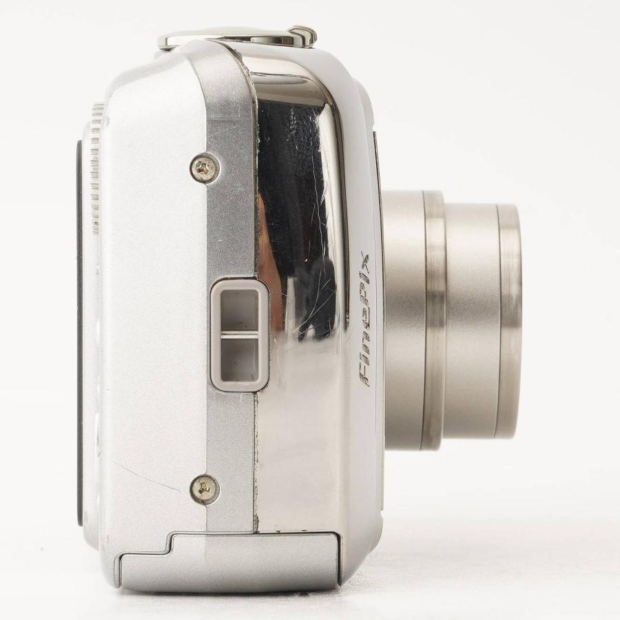 FUJIFILM（フジフイルム） フジ Fujifilm FINEPIX A800 シルバー