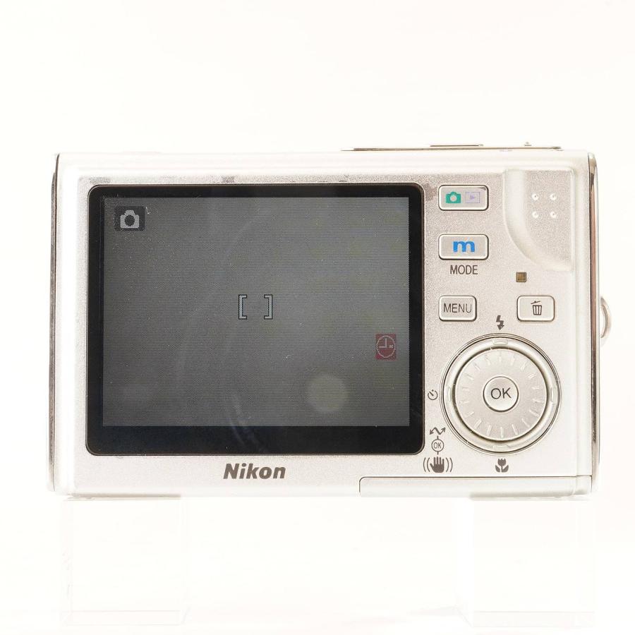 ニコン（Nikon） Nikon COOLPIX S8 シルバー コンパクトデジタルカメラ