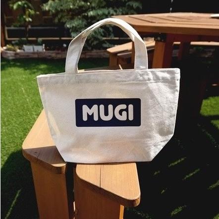 ナチュラル 犬のイラスト付き 足跡が可愛い ワンちゃん 名前入り お散歩バッグ トート 犬 グッズ かわいい 足あと付き 世界に1つ Dogbag 2 親と子の知育専門店 Qrioキュリオ 通販 Yahoo ショッピング