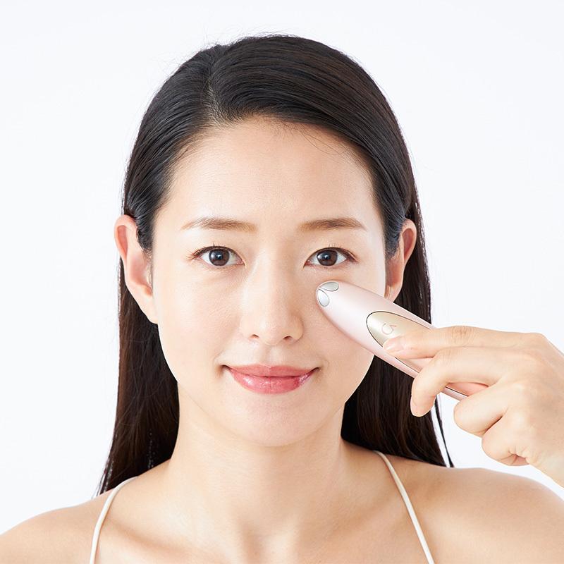 ヤーマン CREAGE クリアージュ アイリフト 家庭用美顔器 EMS搭載