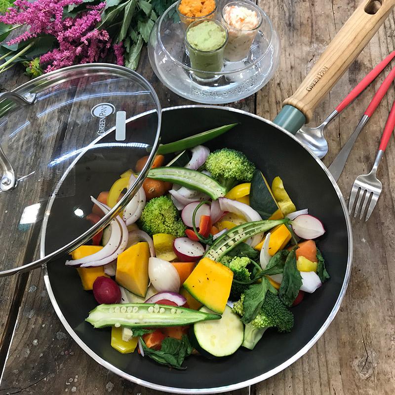 フライパン 深型 IH対応 ガス対応 おしゃれ 北欧 安全 焦げ付きにくい GreenPan グリーンパン メイフラワー ウォックパン 28cm