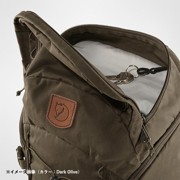 デイパック・バックパック FJALLRAVEN Singi 28(シンギ 28) 28L Dark Olive｜naturum-fashion｜03