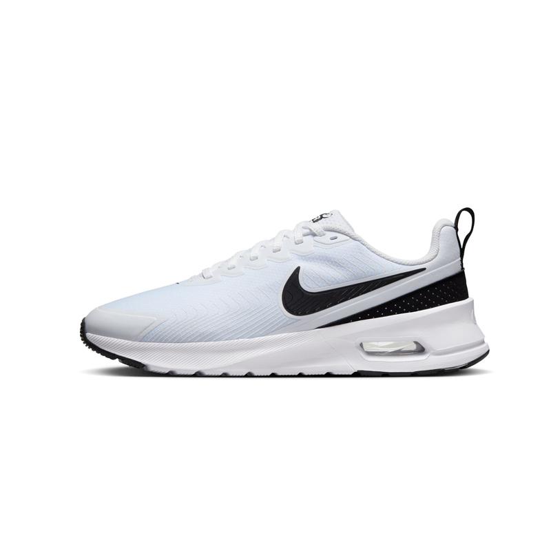 NIKE（ナイキ） スニーカー AIR MAX NUAXIS(エア マックス ニュ 