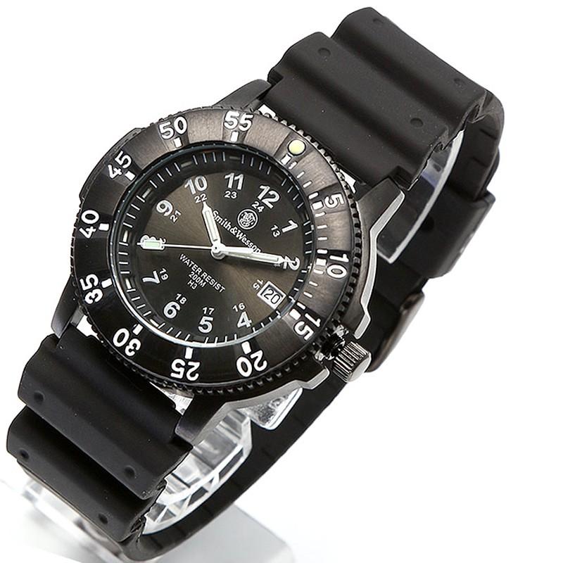 のオシャレな アウトドアウォッチ 時計 スミス ウェッソン Swiss Tritium Sport Watch スイス トリチウム スポーツ ウォッチ ブラック 21年最新海外 Www Mysmileteethwhitening Com