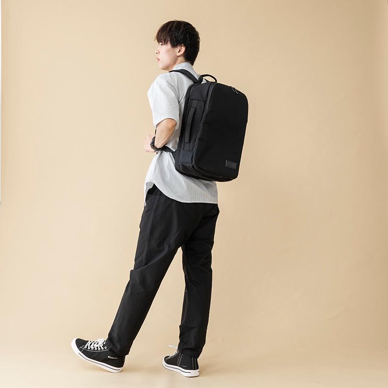 デイパック・バックパック コールマン(Coleman) アウトビズ トラベル バックパック(OUTBIZ TRAVEL BACKPACK) 約26L ブラック