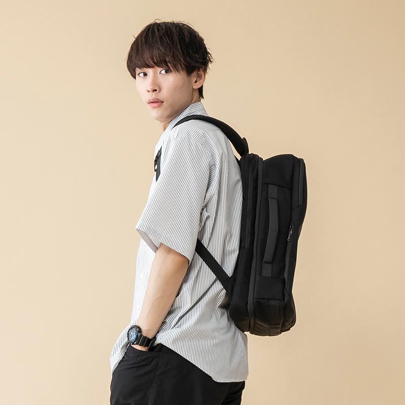 デイパック・バックパック コールマン(Coleman) アウトビズ トラベル バックパック(OUTBIZ TRAVEL BACKPACK) 約26L ブラック