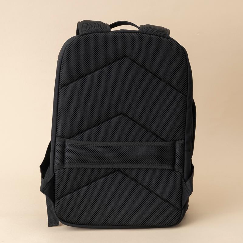 デイパック・バックパック コールマン(Coleman) アウトビズ トラベル バックパック(OUTBIZ TRAVEL BACKPACK) 約26L ブラック