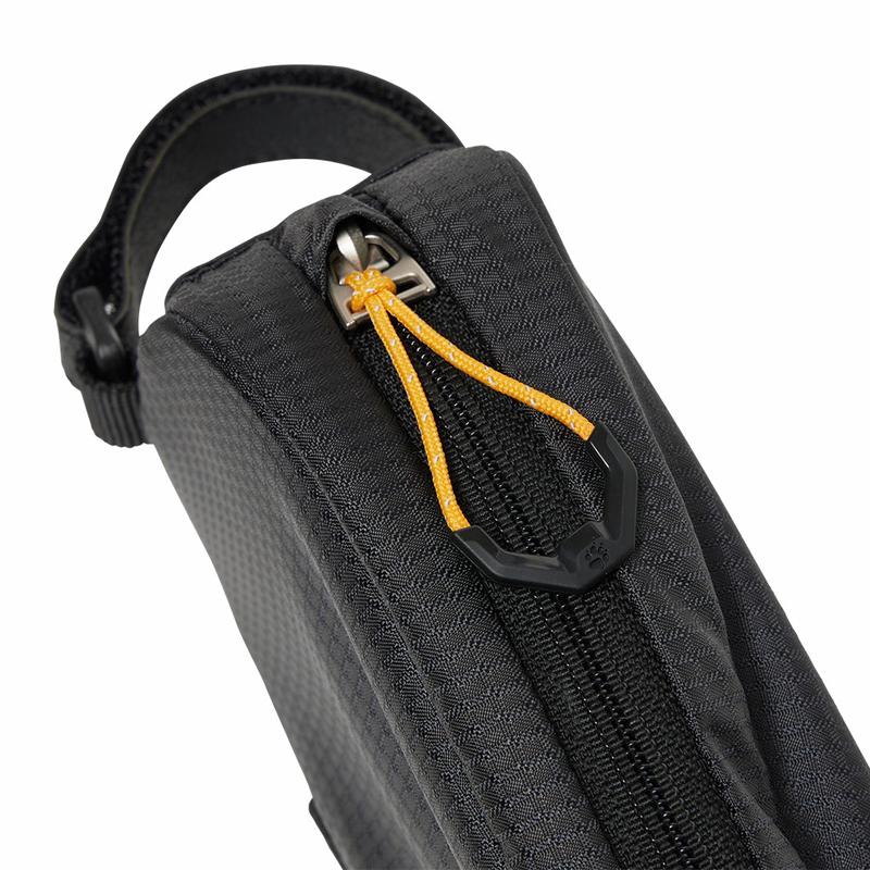 Jack Wolfskin（ジャックウルフスキン） 自転車バッグ MOROBBIA トップ