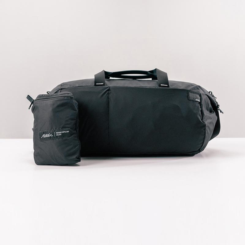 トラベルバッグ Matador REFRACTION PACKABLE DUFFLE BAG 25L ブラック