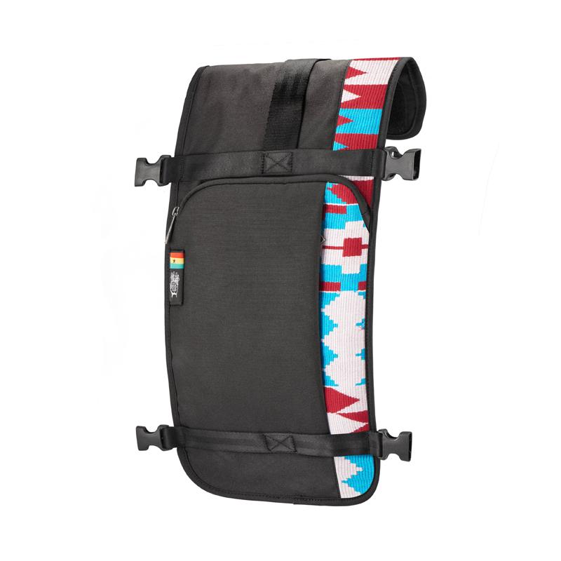 ETHNOTEK（エスノテック） デイパック・バックパック ラージャ30