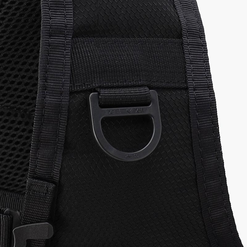 デイパック・バックパック ブリーフィング DT PACK F BLACK×OLIVE