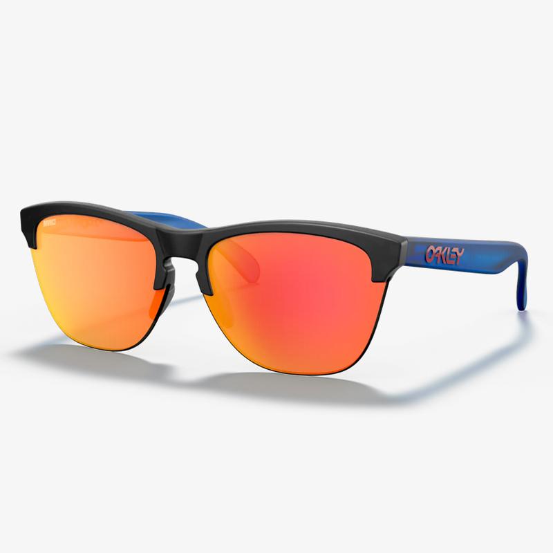 オークリー MAVERICK VINALES SIGNATURE SERIES FROGSKINS LITE M(132mm) M.BLACK INK/RUBY