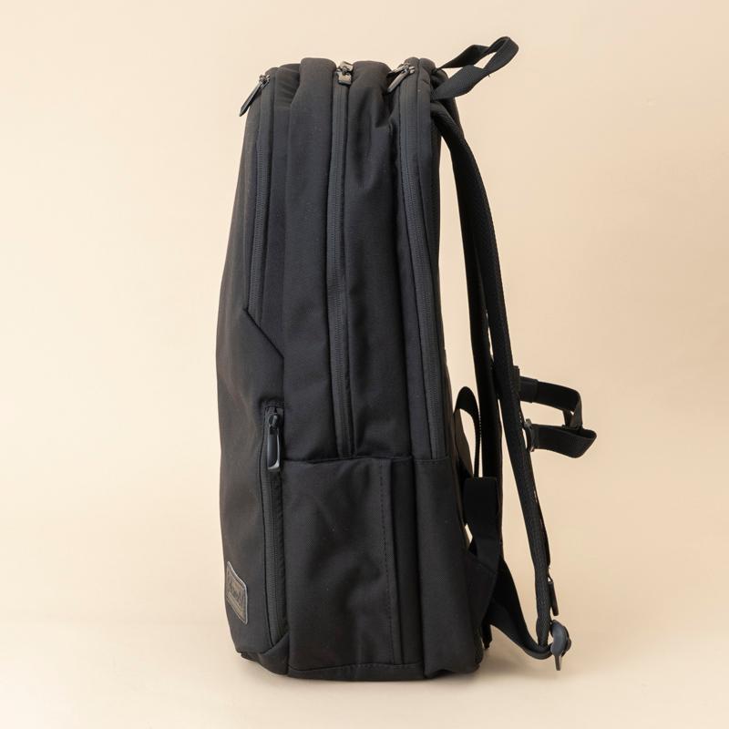 デイパック・バックパック コールマン(Coleman) アウトビズ バックパック(OUTBIZ BACKPACK) 約28L ブラック_1