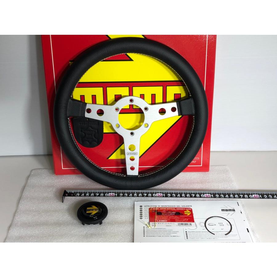 MOMO ☆在庫有☆ P-9 プロトタイプ シルバー 320mm フラット MOMO ☆在庫有☆ P-9 プロトタイプ シルバー 320mm フラット