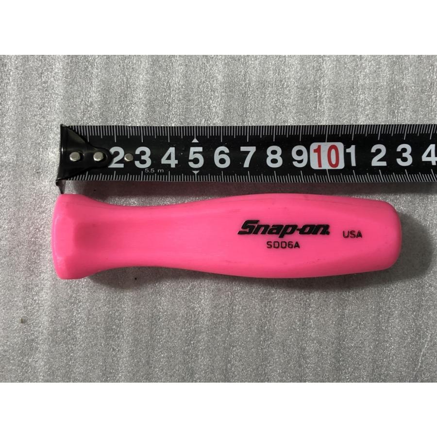 SNAP ON スナップオン グリップ　キーホルダー　ピンク　稀有品 Snap-on（スナップオン） 栃木発 ☆全国送料一律☆ ＊正規品