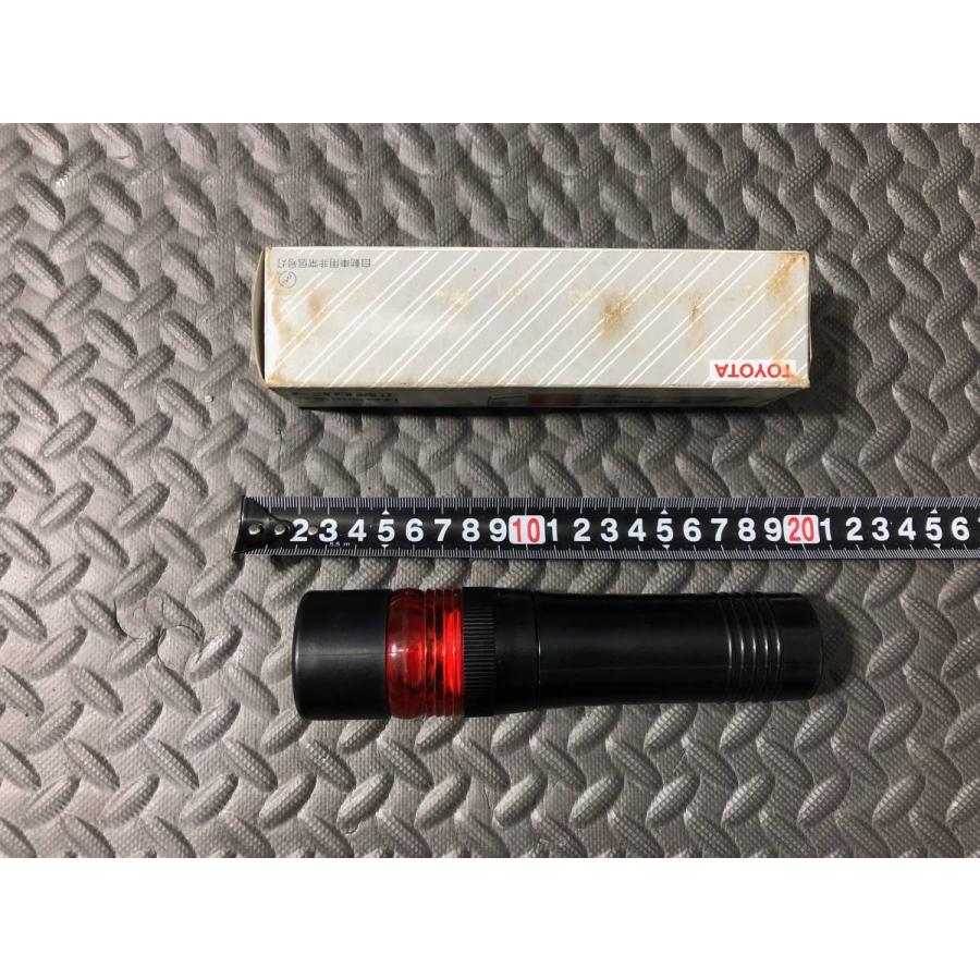 警察 懐中電灯 ライト 信号灯 警察官私費購入品 信号灯 懐中電灯 シグナルライトの通販 by