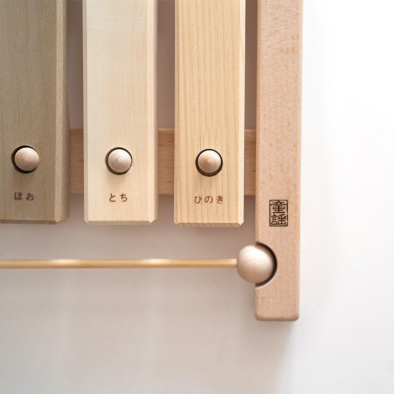 小さな森の合唱団 童謡版 オークヴィレッジ Oak Village 音色も豊かな知育玩具。持ち運びも便利な小サイズの画像