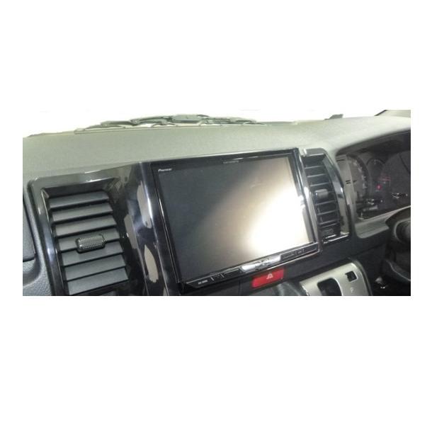 パイオニア カロッツェリア ハイエース用8V型カーナビゲーション取付