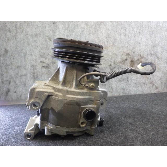 ムーヴ ムーヴキャンバス 5BA-LA800S エアコンコンプレッサー