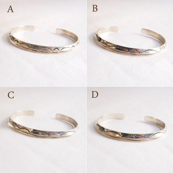 ナバホ スタンプワーク シルバーバングルINDIAN JEWELRY NAVAJO Silver