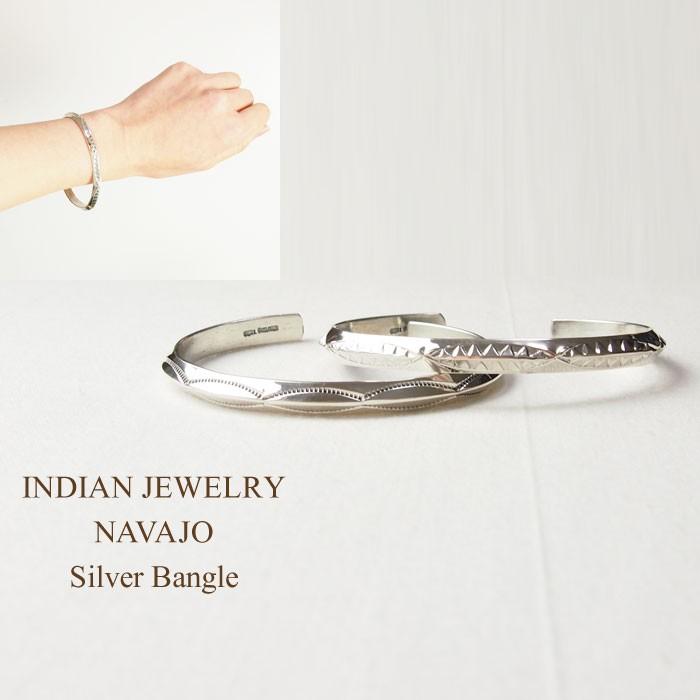 インディアンジュエリー ナバホ スタンプ シルバー バングルINDIAN