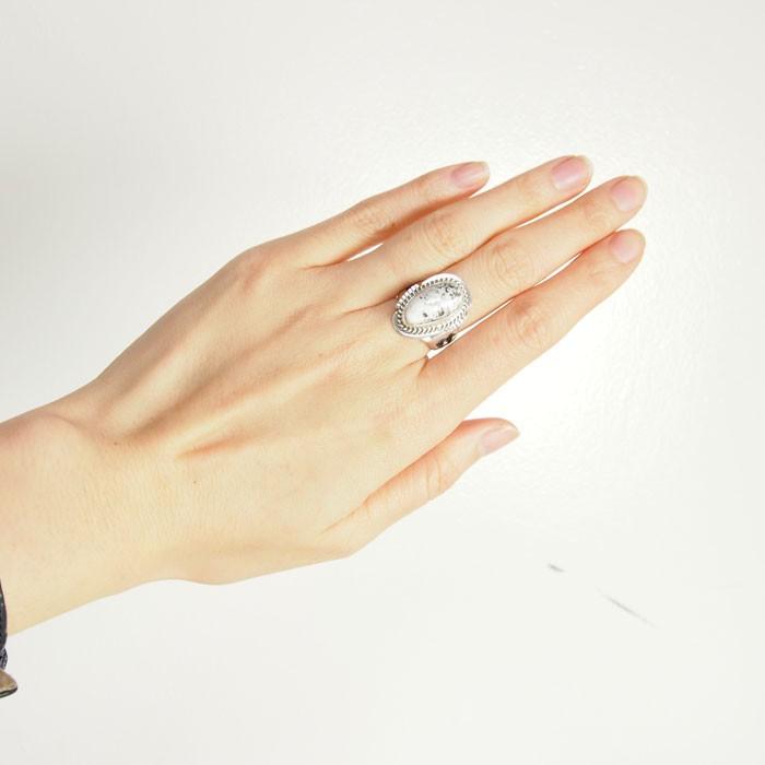 豊富なギフト インディアンジュエリー ホワイトバッファロー