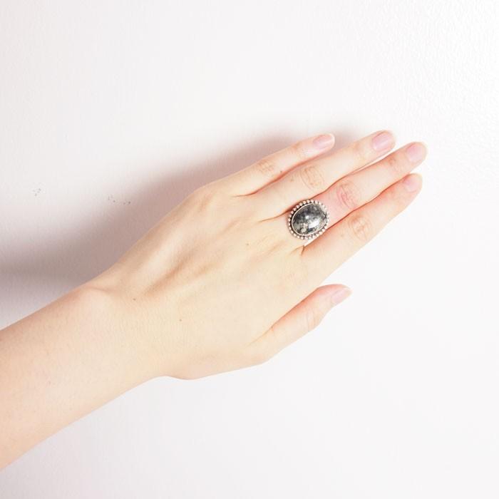 希少 ナバホ scott skeets作 ターコイズ シルバーリング ＊刻印有 希少 ナバホ scott skeets作 ターコイズ シルバーリング ＊刻印