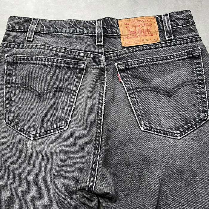 【00'sアメリカ製】Levi's / リーバイス 505 後染め W34 00s LEVI'S 505 USA製 後染めブラック デニムパンツ W34 - メルカリ