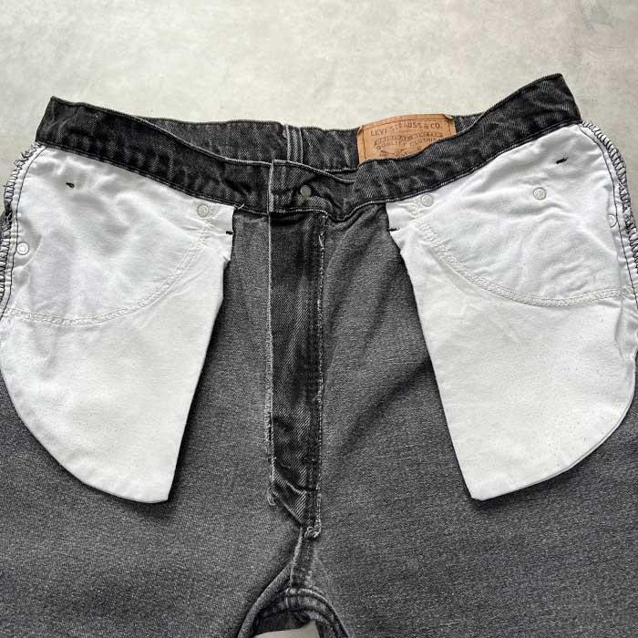 90's Levi's 505 PIECE-DYEING BLACK JEANS MADE IN USA W38L32 90's Levi's 505 PIECE-DYEING BLACK JEANS MADE IN USA W38L32