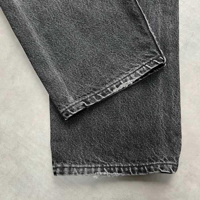 90's Levi's 505 PIECE-DYEING BLACK JEANS MADE IN USA W38L32 90's Levi's 505 PIECE-DYEING BLACK JEANS MADE IN USA W38L32