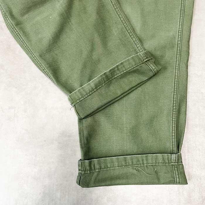 US ARMY 60s 前期 ベイカーパンツ ボタンフライ 60's～ U.S.ARMY ベイカーパンツ ボタンフライ 実寸(30x30位