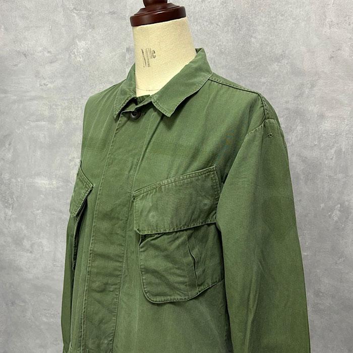 60s US ARMY 3rd Jungle Fatigue Military Jacket SMALL-REGULAR 60s US ARMY 3rd Jungle Fatigue Military Jacket SMALL-REGULAR