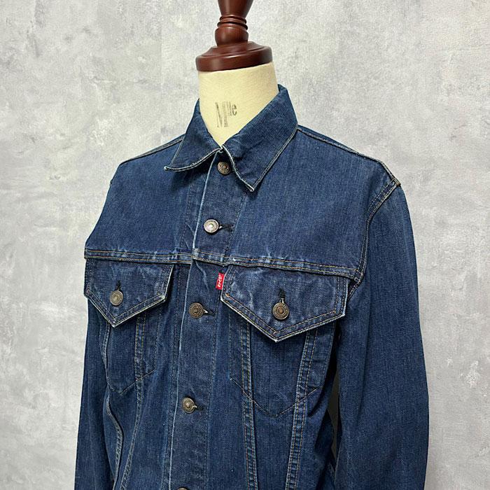 70's LEVI'S 70505-0217 Denim Trucker Jacket SIZE/34 Made in 70's LEVI'S 70505-0217 Denim Trucker Jacket SIZE/34 Made in