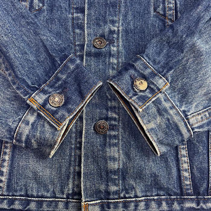 80's LEVI'S 70506-0216 Denim Trucker Jacket SIZE/48 Made in 80's LEVI'S 70506-0216 Denim Trucker Jacket SIZE/48 Made in