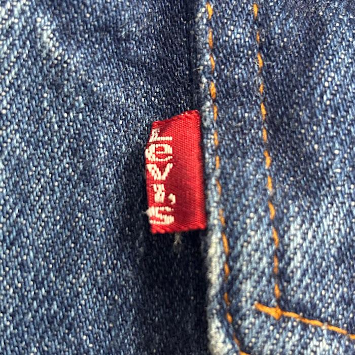 80's LEVI'S 70506-0216 Denim Trucker Jacket SIZE/48 Made in 80's LEVI'S 70506-0216 Denim Trucker Jacket SIZE/48 Made in